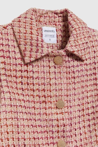 Marynarka zapinana na złote guziki różowa