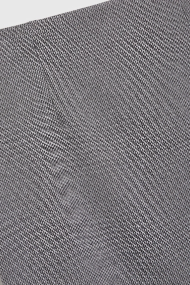 Ołówkowa spódnica szara 