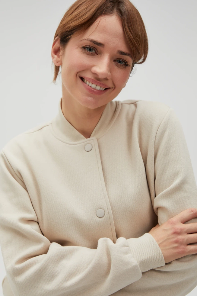 Bluza bomberka beżowa