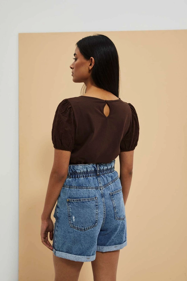 Bluzka z bufiastymi rękawami ciemnbrązowa