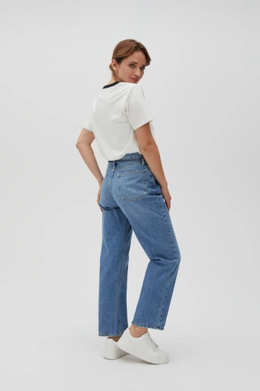 Szerokie jeansy z paskiem niebieskie