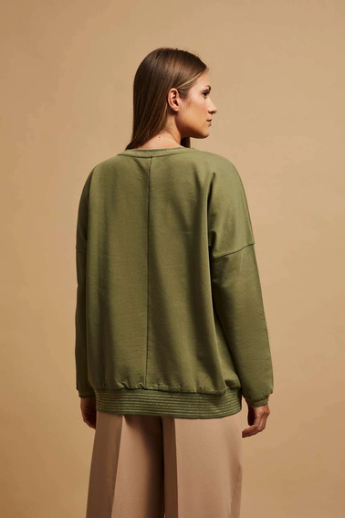 Bluza z dekoltem w serek oliwkowa