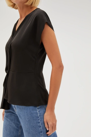 Koszula z wiązaniem czarna