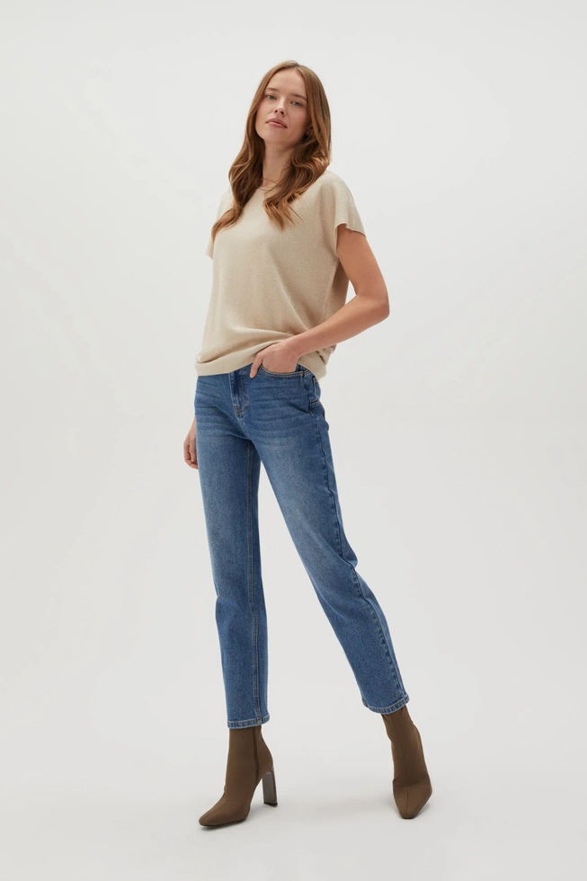 Jeansy z prostymi nogawkami i z przetarciami niebieskie