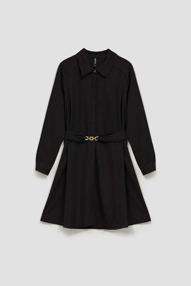 Koszulowa sukienka z paskiem