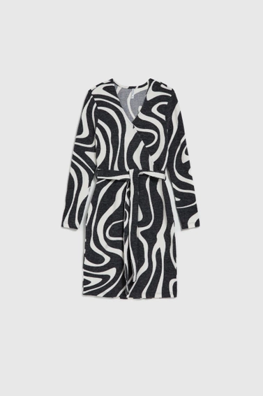 Dzianinowa sukienka z paskiem szara