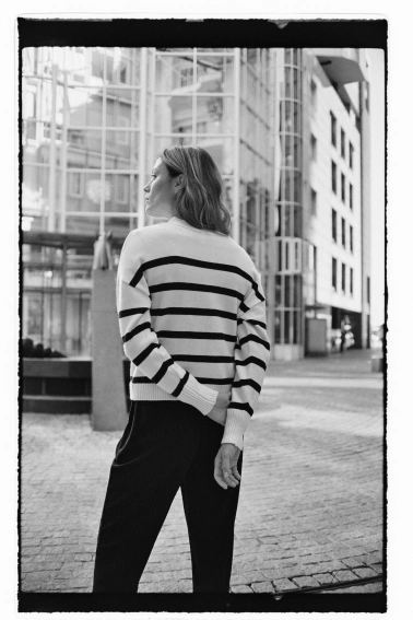 Kardigan w paski ecru