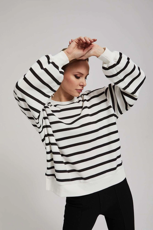 Bluza w paski z bufaistymi rękawami