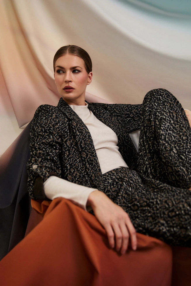 Bluzka z golfem beżowa