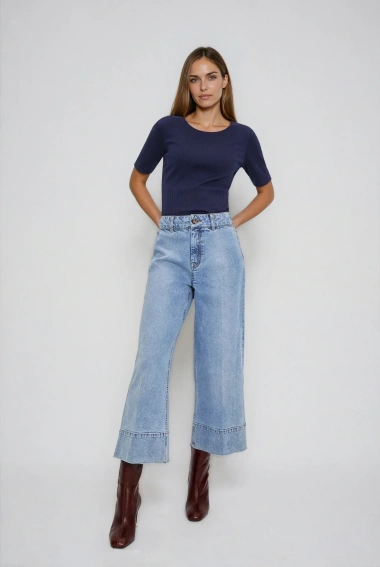 Bluzka z prążkowanego materiału granatowa