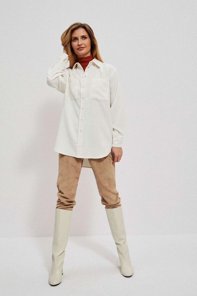 Sztruksowa koszula perłowa