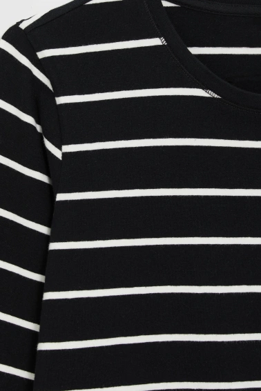 Bluzka w paski czarna