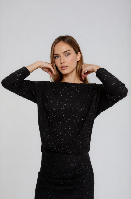Błyszcząca bluzka czarna