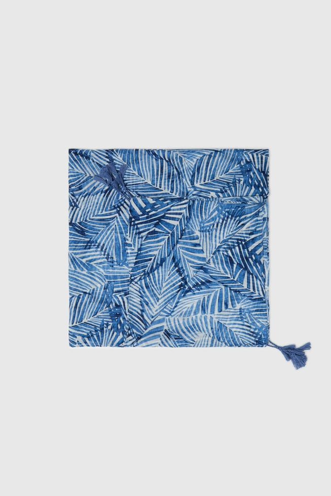 Szal z frędzlami niebieski