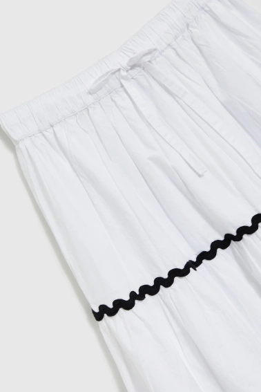 Bawełniana spódnica midi biała