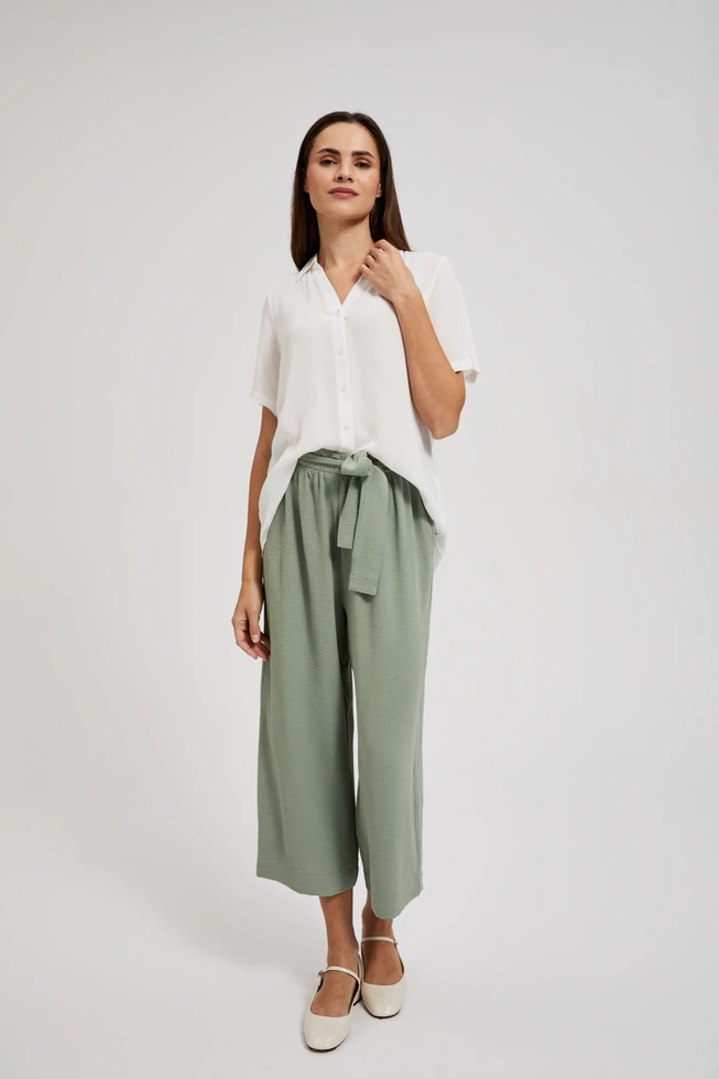 Koszula z kołnierzykiem biała