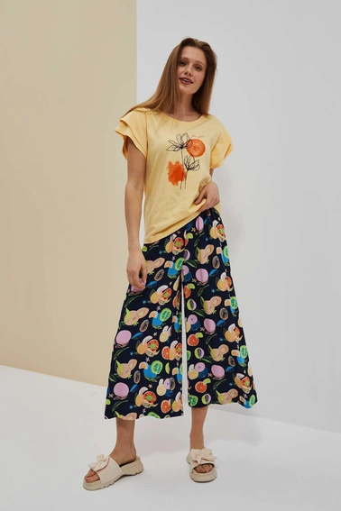 T-shirt z nadrukiem waniliowy