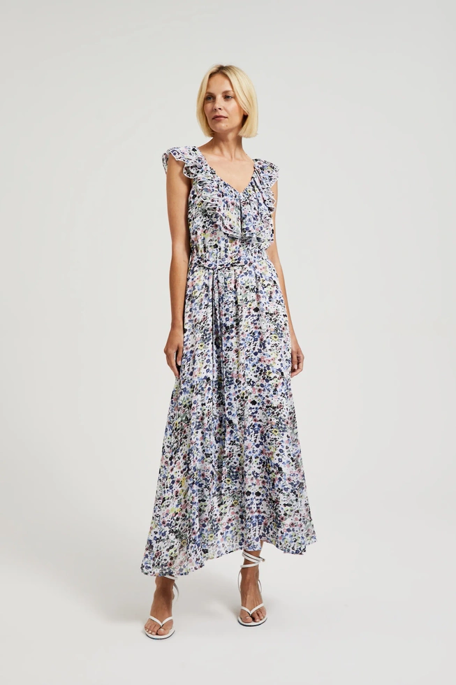 Sukienka z kwiatki z falbaną na dekolcie błękitna