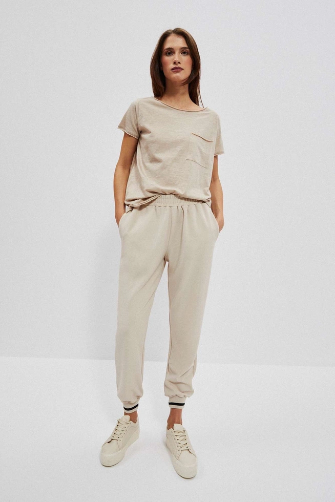 T-shirt oversize z kieszonką