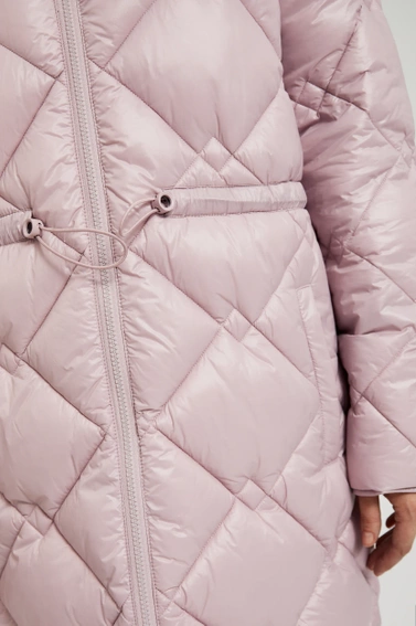 Pikowana kurtka ze ściągaczem różowa