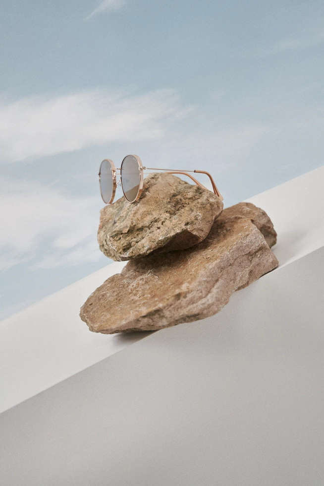 Okulary z metalowymi oprawkami różowe