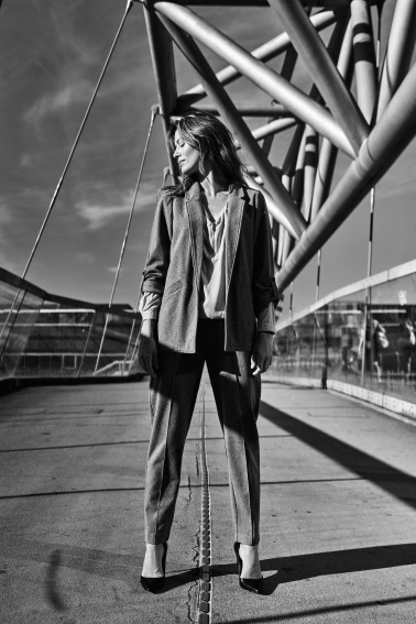 Spodnie cygaretki szare 