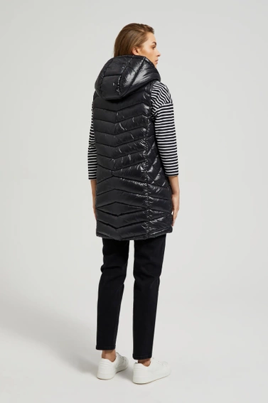 Pikowana kamizelka zapinana na zamek czarna