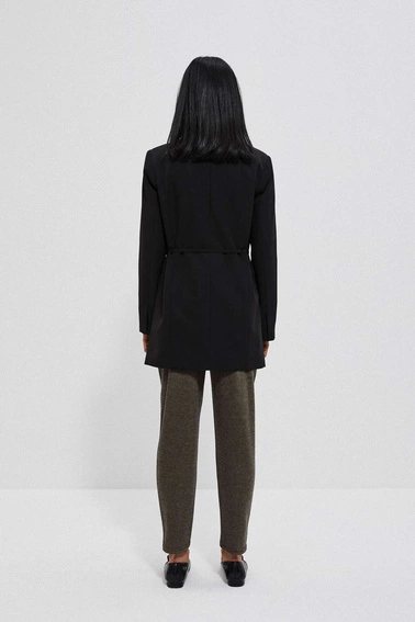 Jednorzędowa marynarka