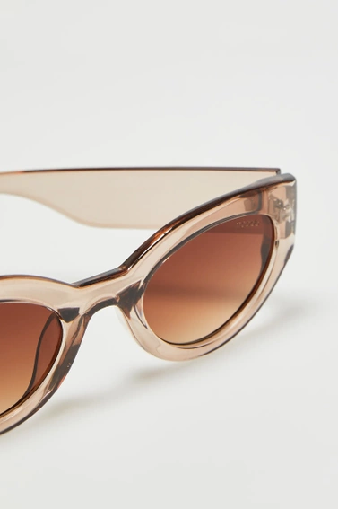 Okulary z grubymi oprawkami beżowe