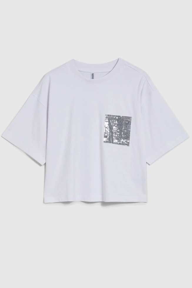 Bluzka z kieszonką ozdobioną cekinami biała