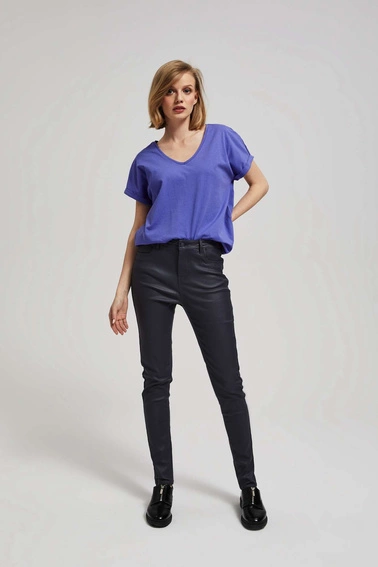 Bawełniany t-shirt z dekoltem w serek fioletowy