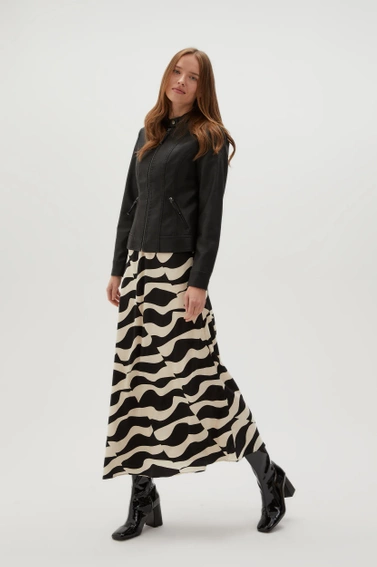 Kurtka z ekoskóry czarna