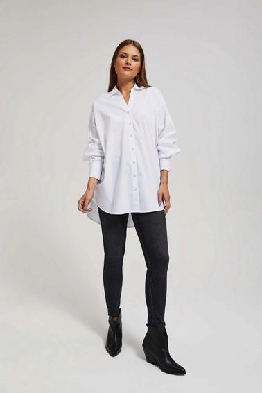 Koszula oversize z ozdobnymi guzikami