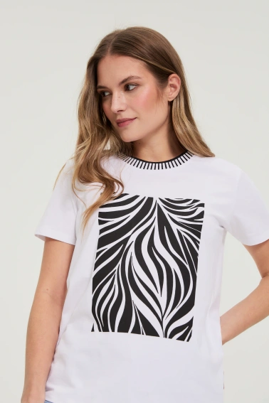 T-shirt z nadrukiem biały