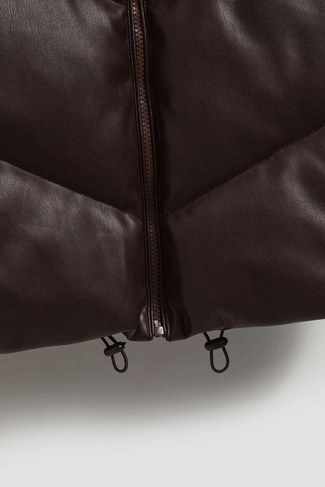 Pikowana kamizelka z kapturem brązowa