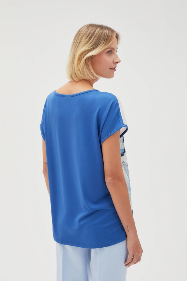 Bluzka z nadrukiem błękitna