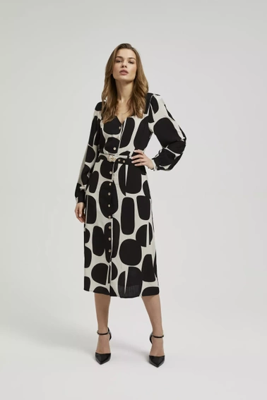 Sukienka z długimi rękawami i paskiem czarna