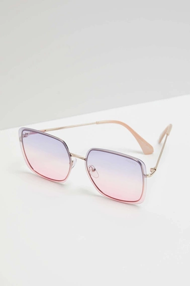 Okulary przeciwsłoneczne z cieniowanymi szkłami różowe