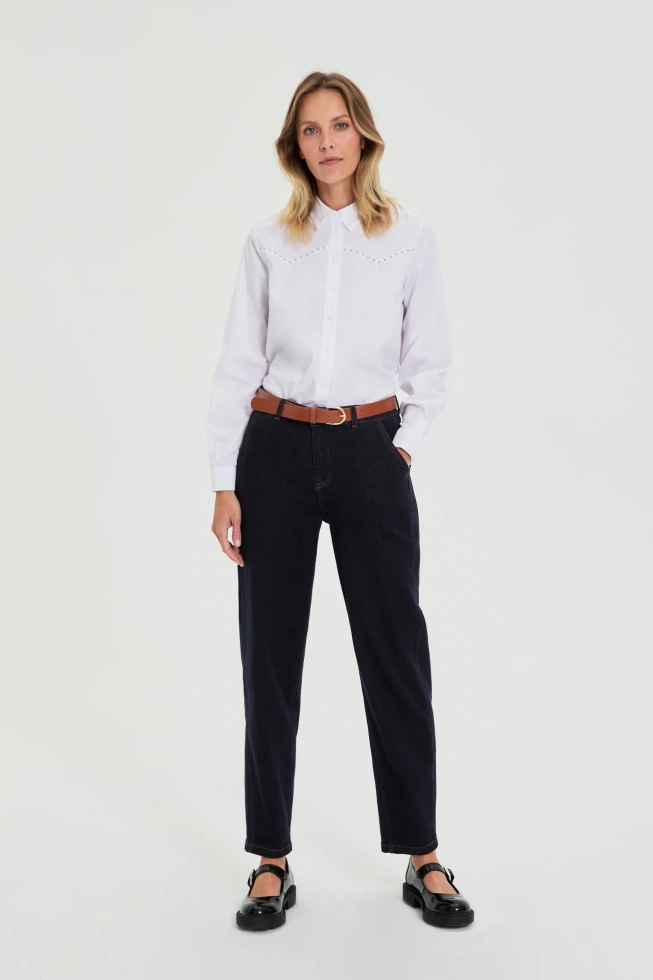 Gładka koszula biała