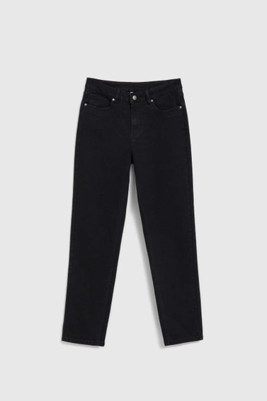 Gładkie jeansy boyfriend czarne