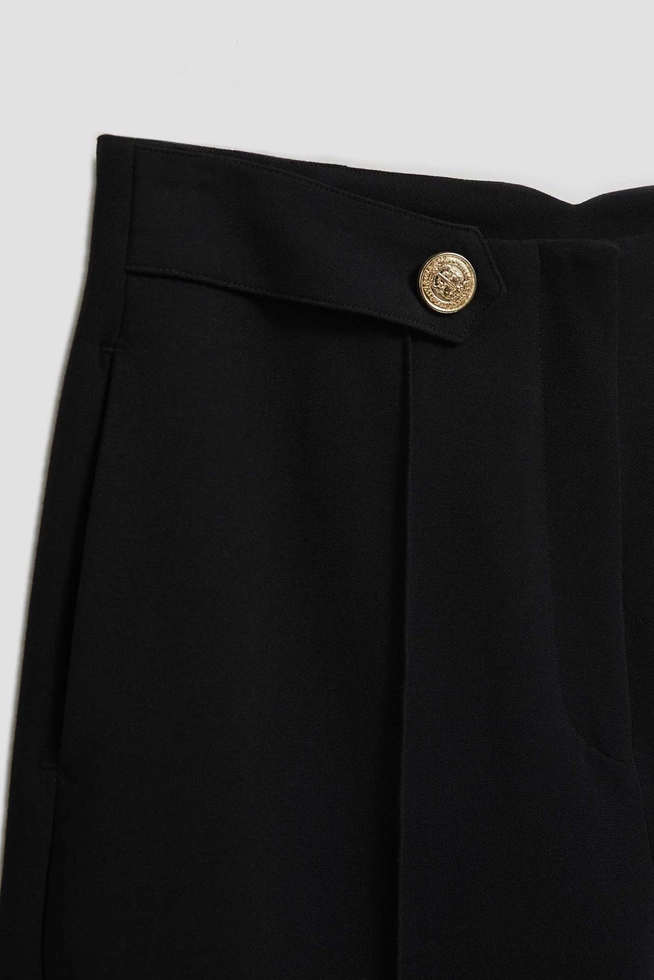 Spodnie z kantem czarne