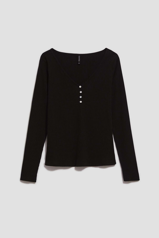 Prążkowana bluzka z guzikami