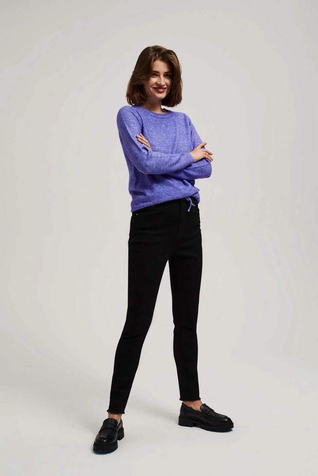 Jeansy rurki ze średnim stanem czarne