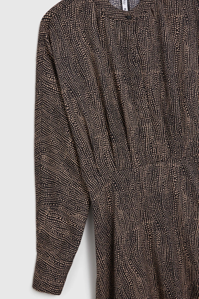 Elegancka sukienka midi w drobne kropki czarna