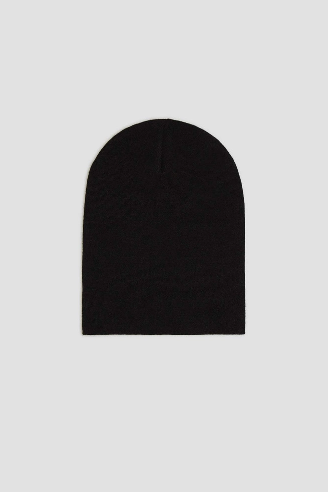 Gładka czapka czarna