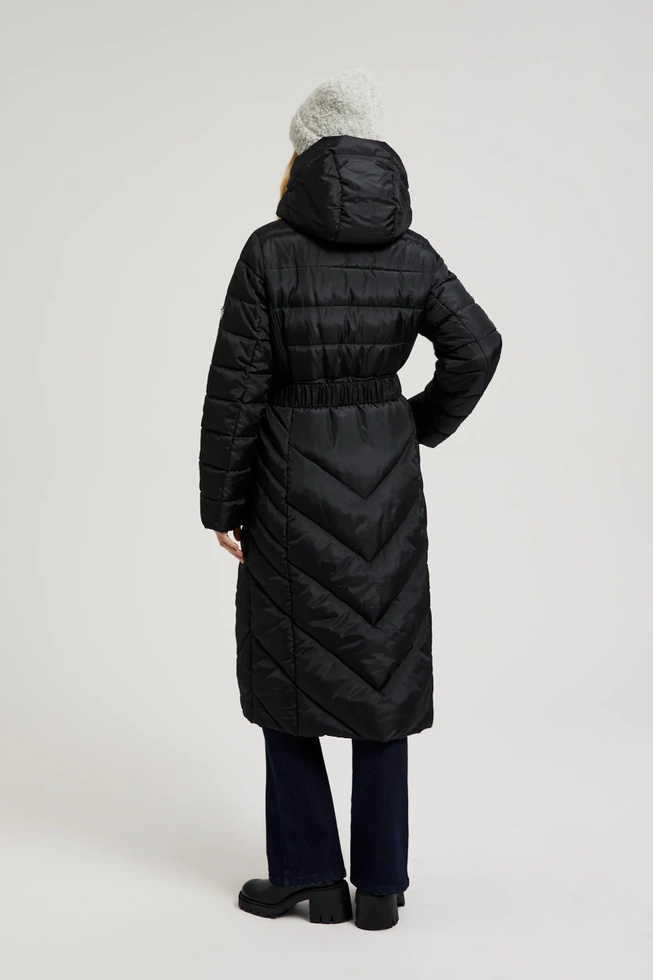 Pikowana kurtka z paskiem czarna