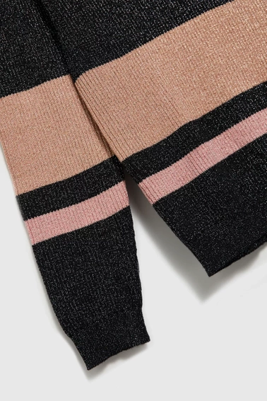 Sweter w paski z metaliczną nitką i okrągłym dekoltem czarny