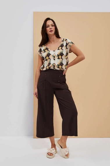 Koszulowa bluzka z wiązaniem 