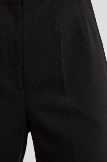 Gładkie spodnie w kant czarne 