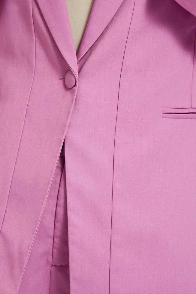 Jednorzędowa marynarka z długimi rękawami różowa